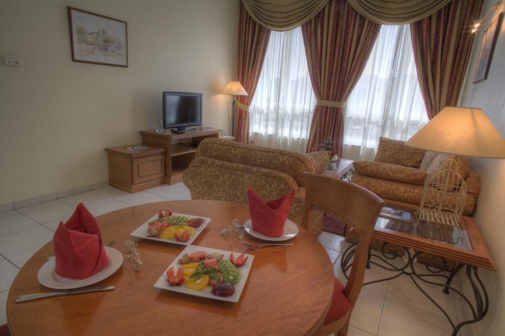 Al Diar Palm Hotel Apartments อาบูดาบี ห้อง รูปภาพ