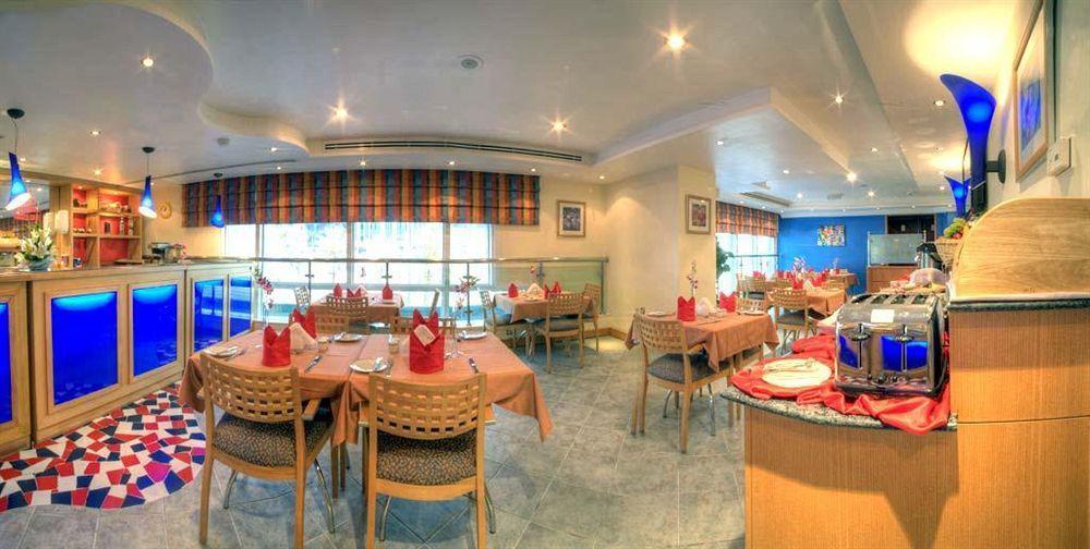 Al Diar Palm Hotel Apartments อาบูดาบี ภายนอก รูปภาพ