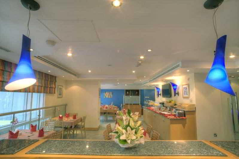 Al Diar Palm Hotel Apartments อาบูดาบี ภายนอก รูปภาพ