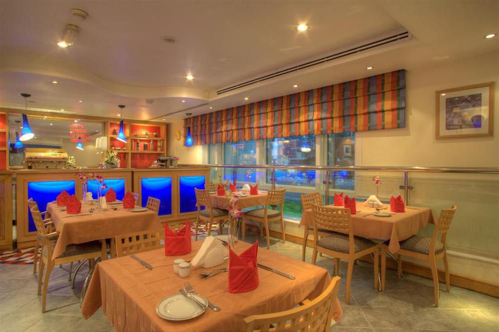 Al Diar Palm Hotel Apartments อาบูดาบี ร้านอาหาร รูปภาพ